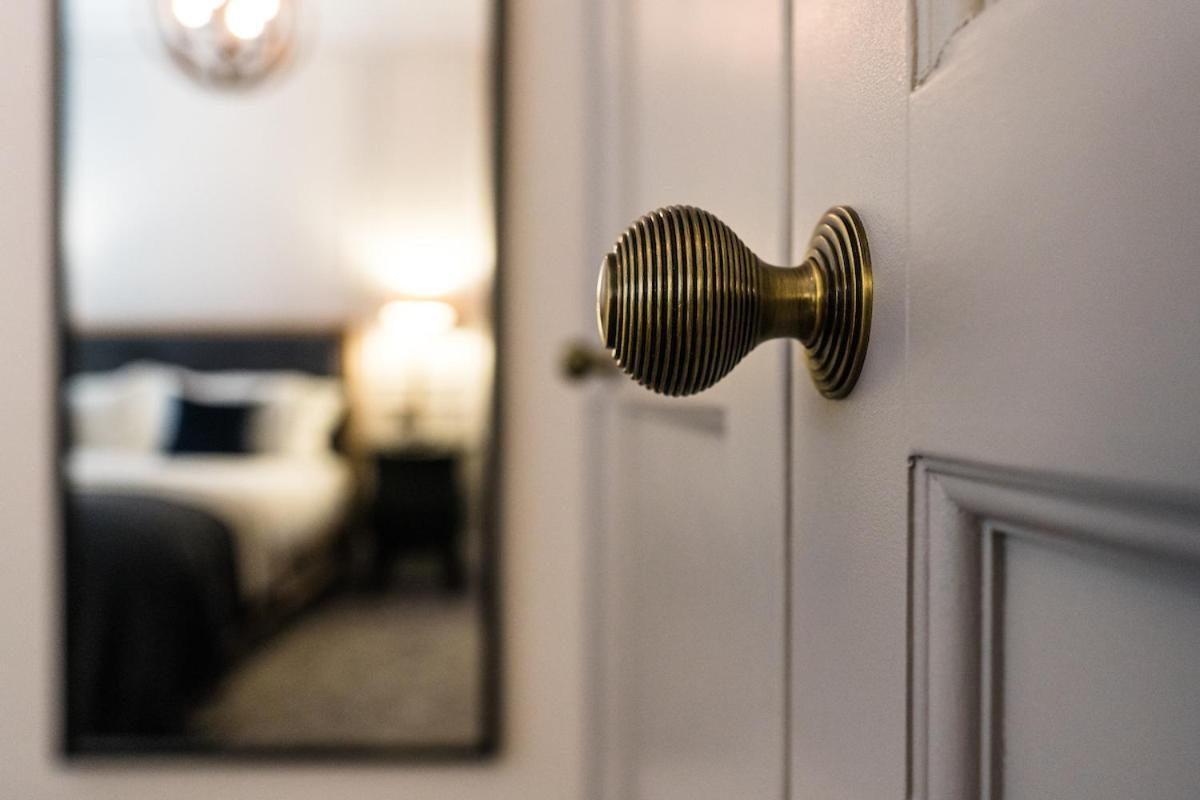Regency House Aparthotel Μπέλφαστ Εξωτερικό φωτογραφία